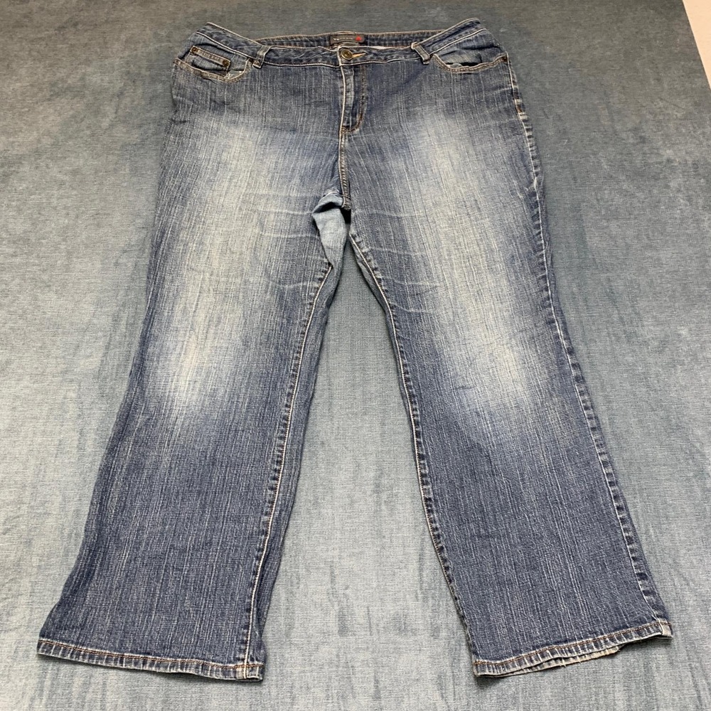 Venezia Jeans Womens 4 Petite 38x29 Blue Denim Stretch Mid Rise Bootcut Leg